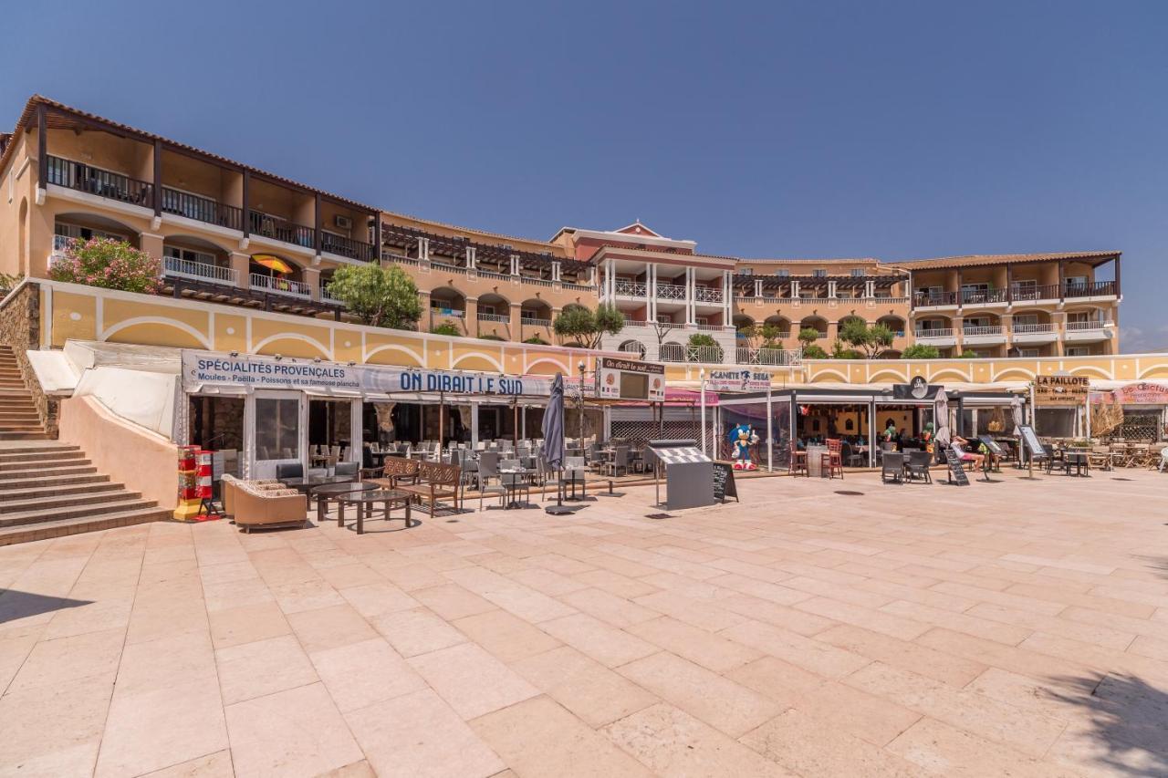 Village Pierre & Vacances Cap Esterel - Saint Raphael Village Exterior foto