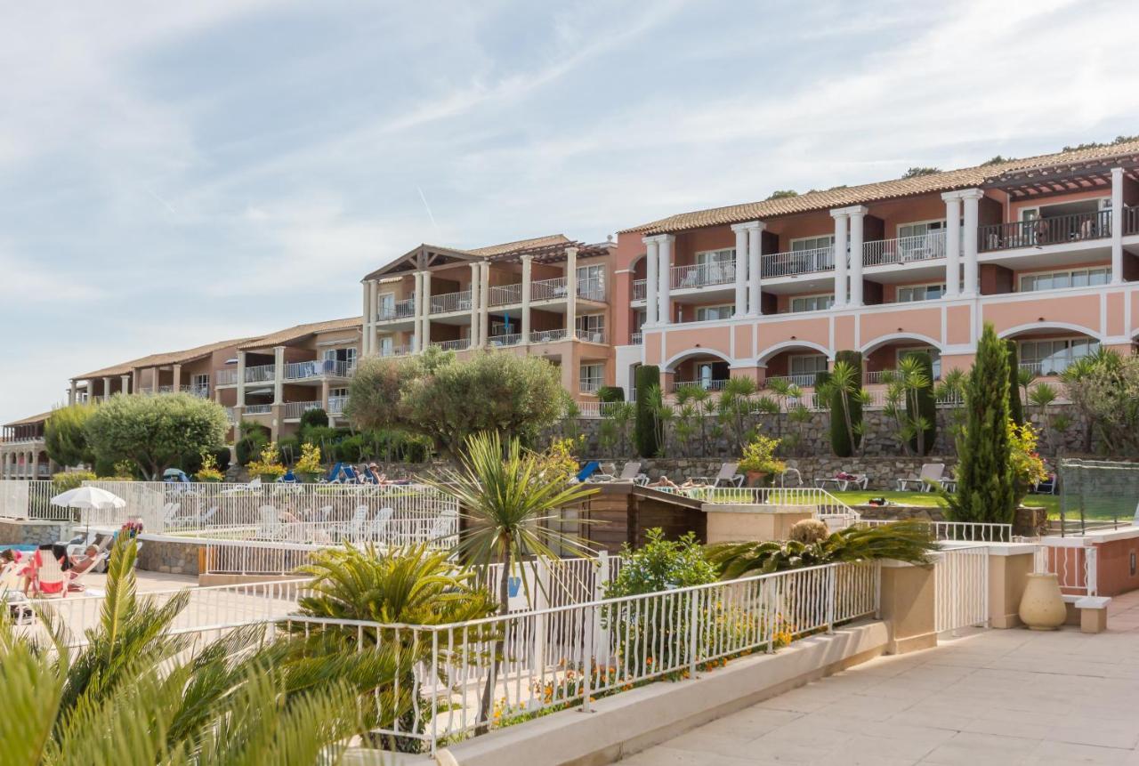 Village Pierre & Vacances Cap Esterel - Saint Raphael Village Exterior foto